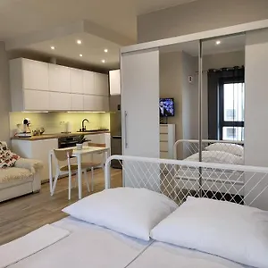  Apartament Sweet Vis-a-vis Medicover And Paley Institute
